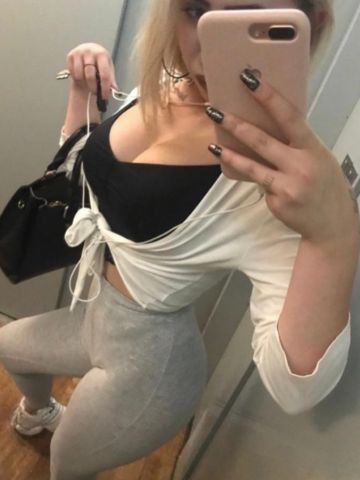 Полина Кудрявая Блондинка Зимовники